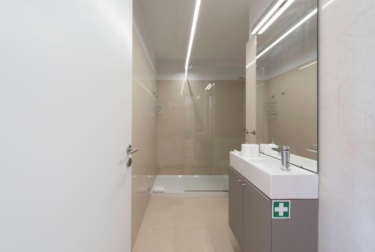 Lovelystay - Sao Domingos Apartment Porto Bagian luar foto