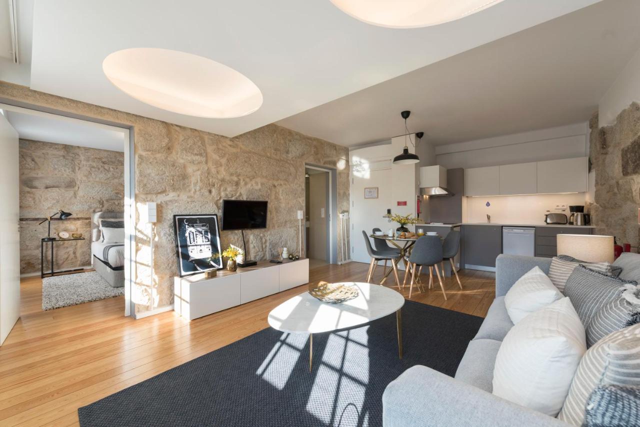Lovelystay - Sao Domingos Apartment Porto Bagian luar foto