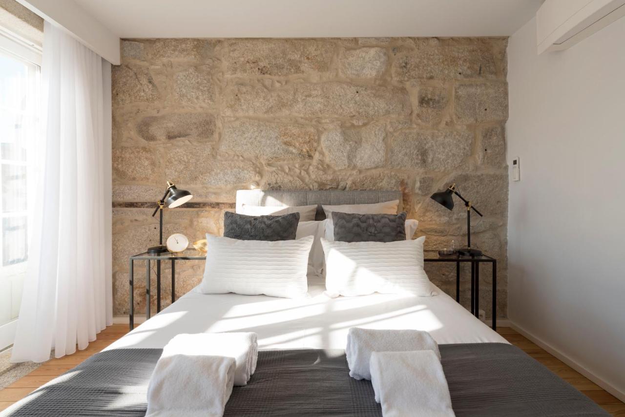 Lovelystay - Sao Domingos Apartment Porto Bagian luar foto